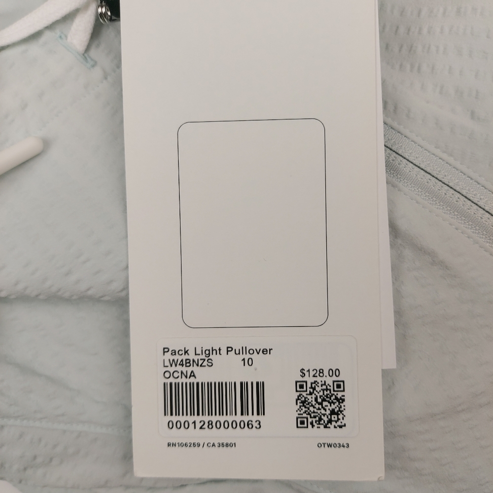 Lululemon Pack Light Pullover *Packable - Picture 6 of 7